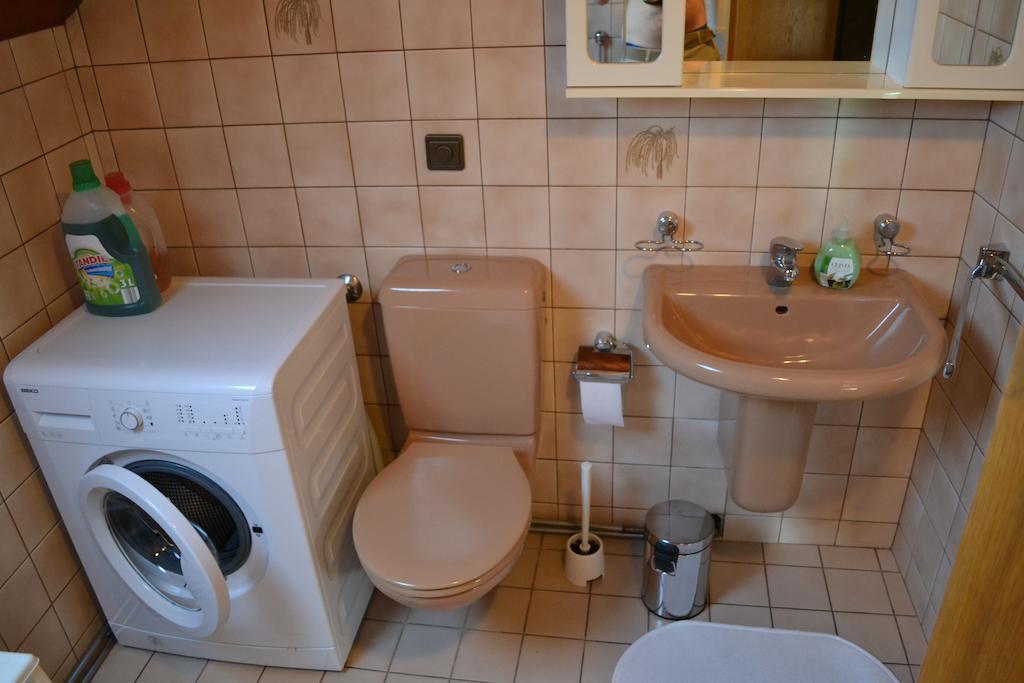 Livia Apartment *